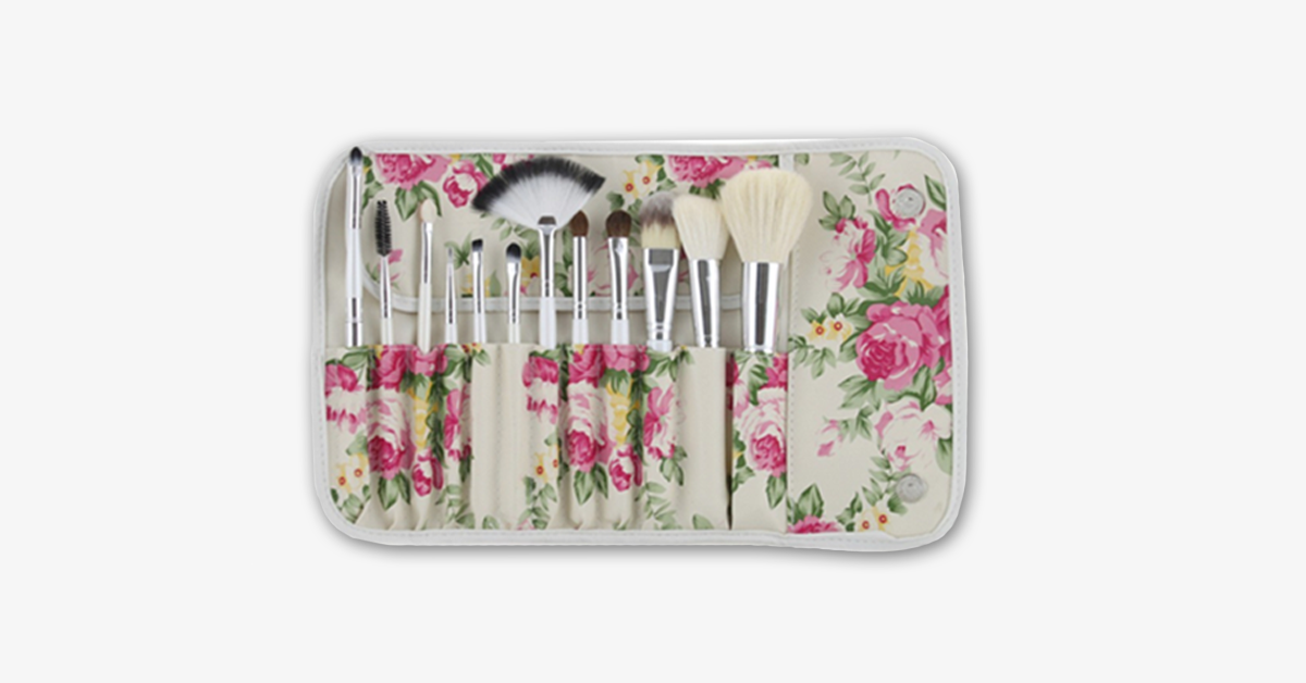 12 Piece Traditional Brush Set – Apply Makeup Easily