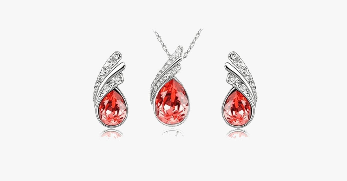 Angle Tear Drop Austrian Crystal Pendant & Earring Set – A Unique and Fashionable Addition to Your Collection