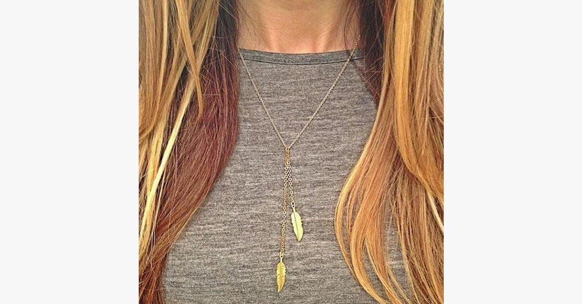 Two Leaves Fatima Bar Necklace
