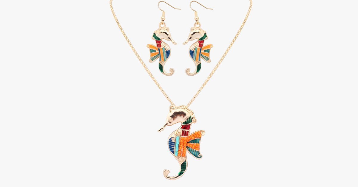 Seahorse With Wings Hippie Pendant Set