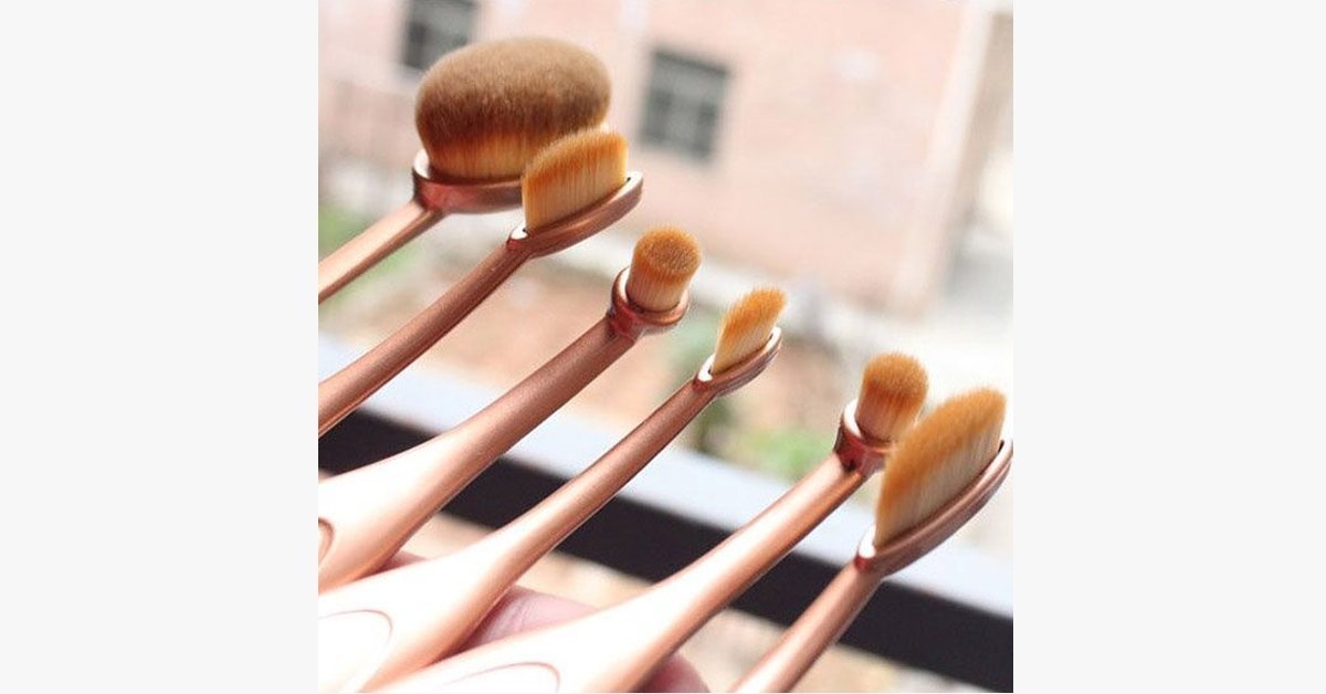 “The Midas Touch”Oval Brush Set - Made From Synthetic Hair - Flawless Coverage, 10 Piece