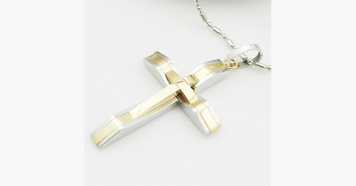 Stunning Cross Necklace For Men – Completes Your Look!