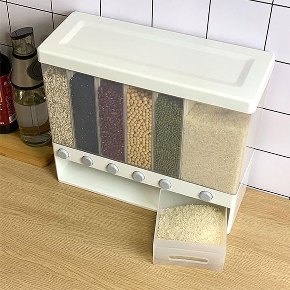 Wall-Mounted Dry Food Dispenser