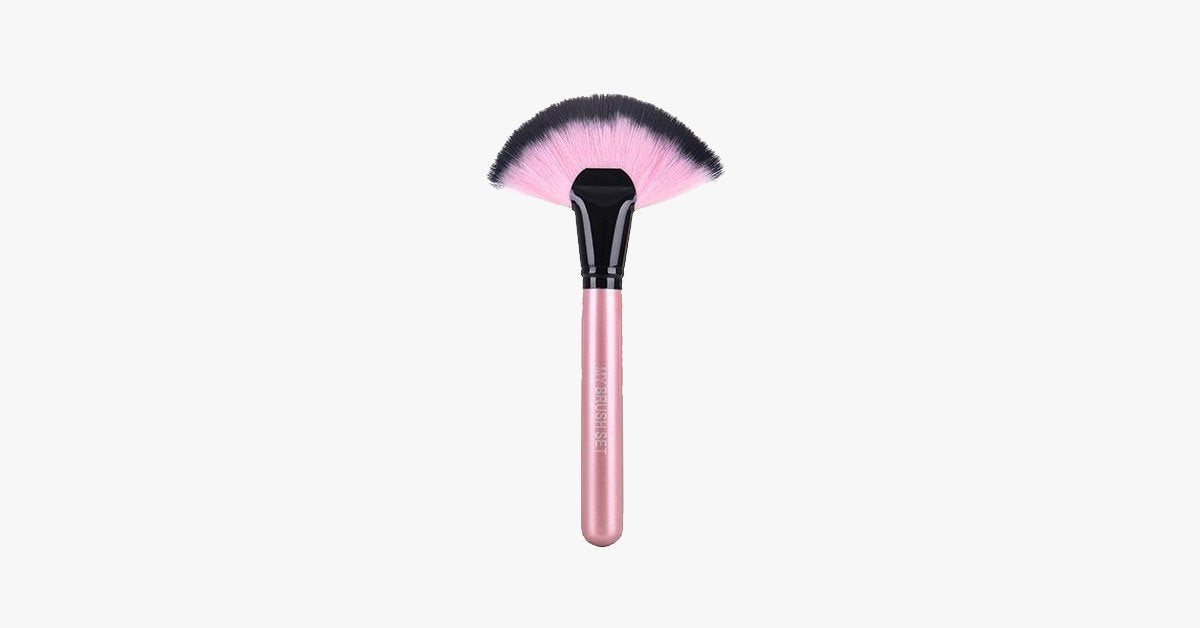 Big Fan Makeup Brush - Single Soft Brush for Face Powder, Foundation & Blush