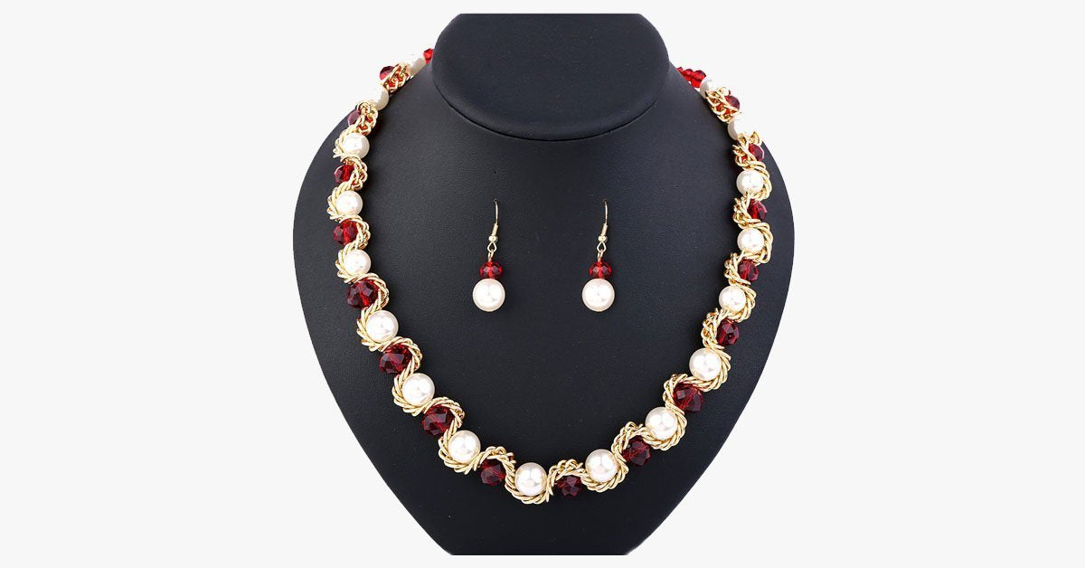 Garnet Pearl Elegant Necklace Set