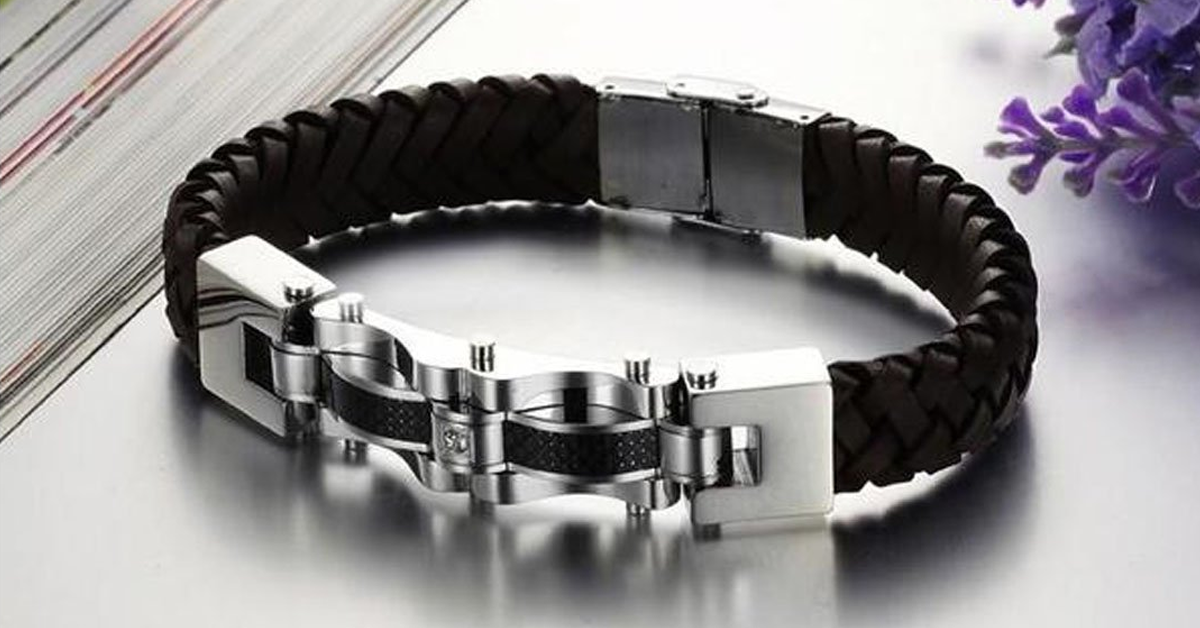 Armageddon Wing Men's Stainless Steel Bracelet (Brown)