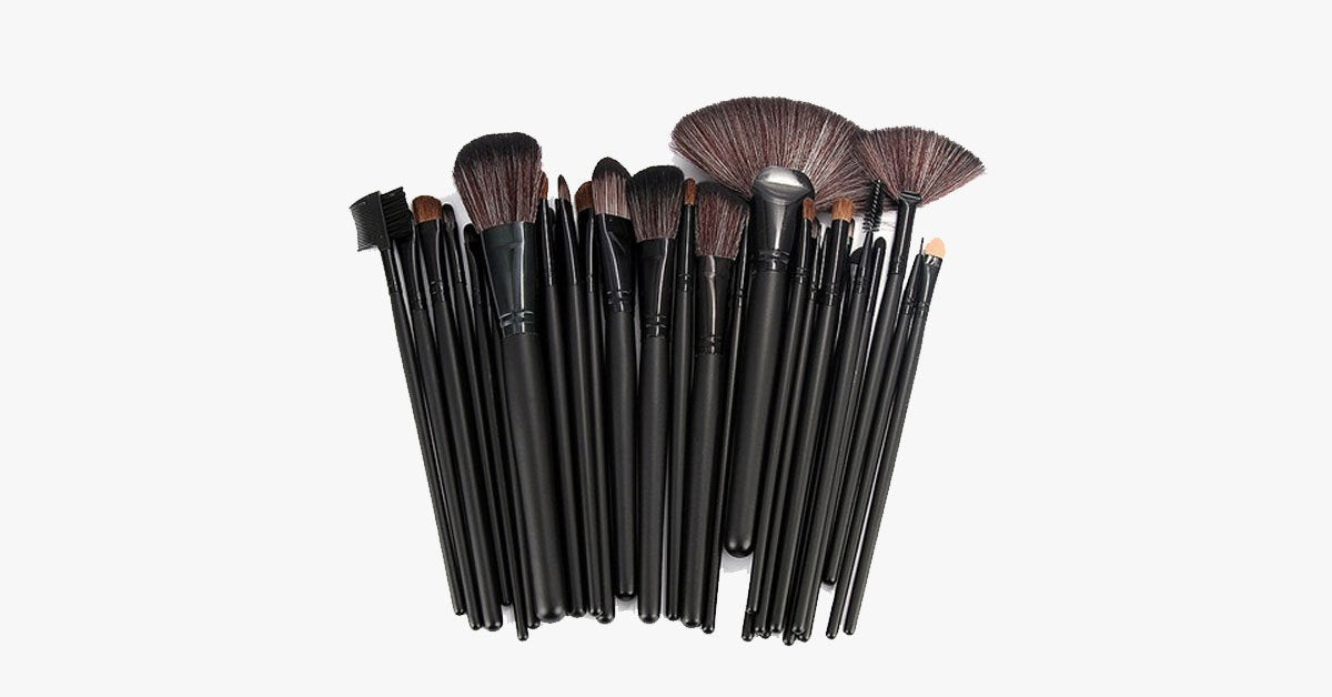 Black Makeup Brush Set with 32 Brushes and Case – A Complete Makeup Savior