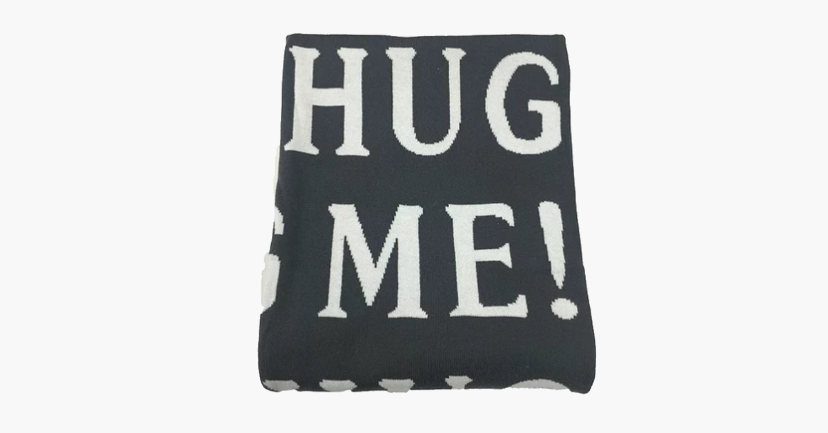 Hug me Throw Blanket and Cushion Set