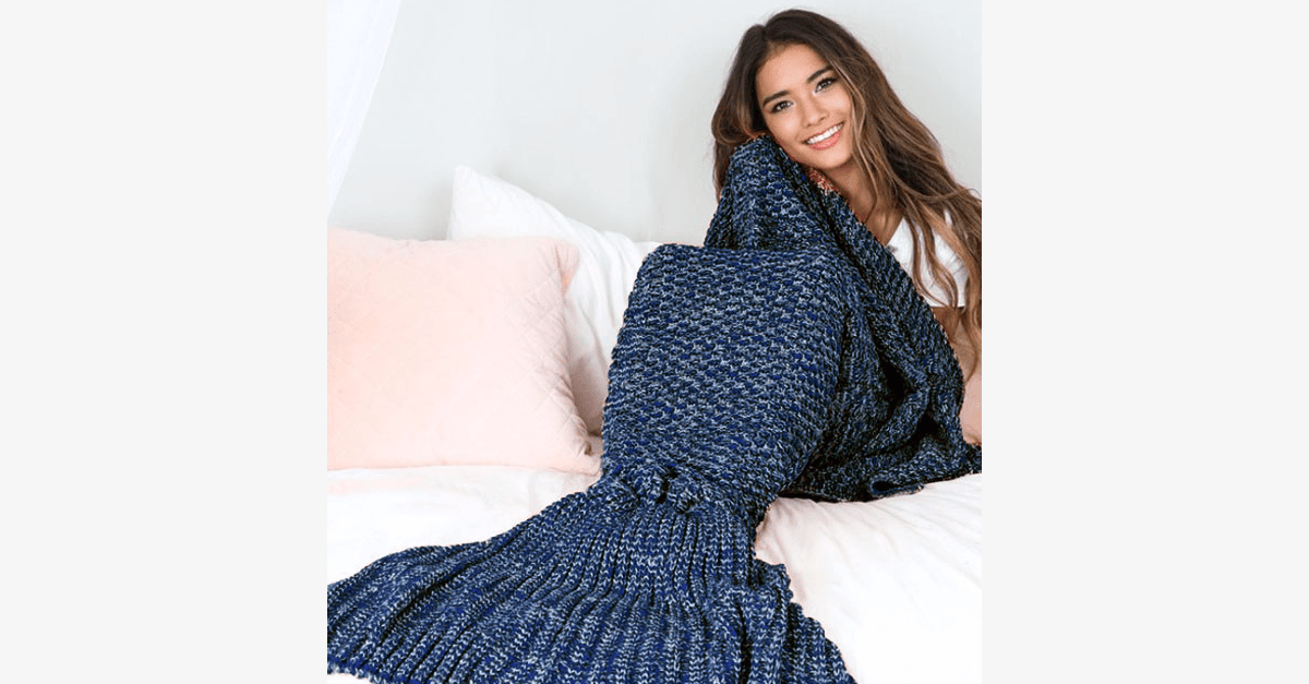 Cozy Cotton-Knit Mermaid Tail Blanket