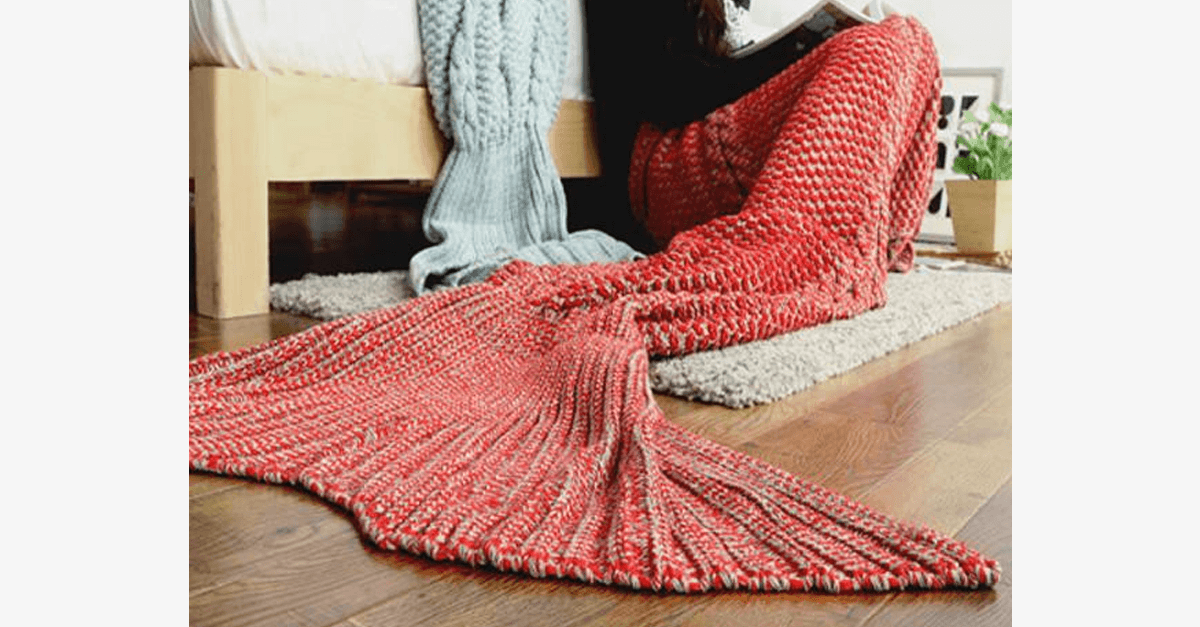 Cozy Cotton-Knit Mermaid Tail Blanket