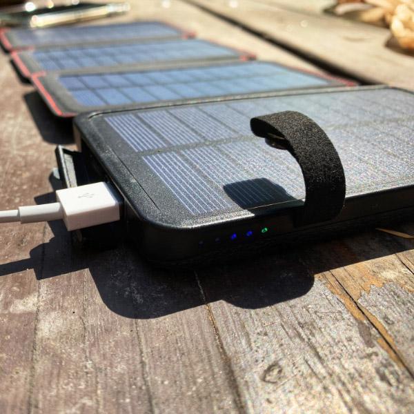 Solar Powered Battery Bank - Wireless Charger